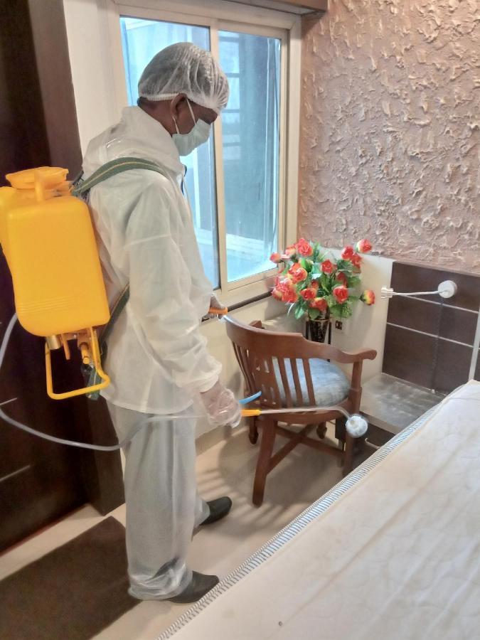 בהופאל Hotel Shree Vatika מראה חיצוני תמונה