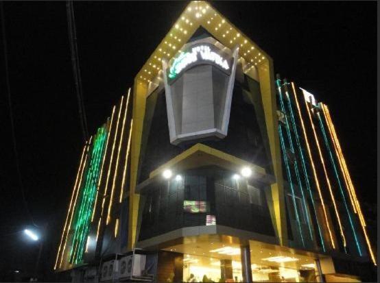 בהופאל Hotel Shree Vatika מראה חיצוני תמונה